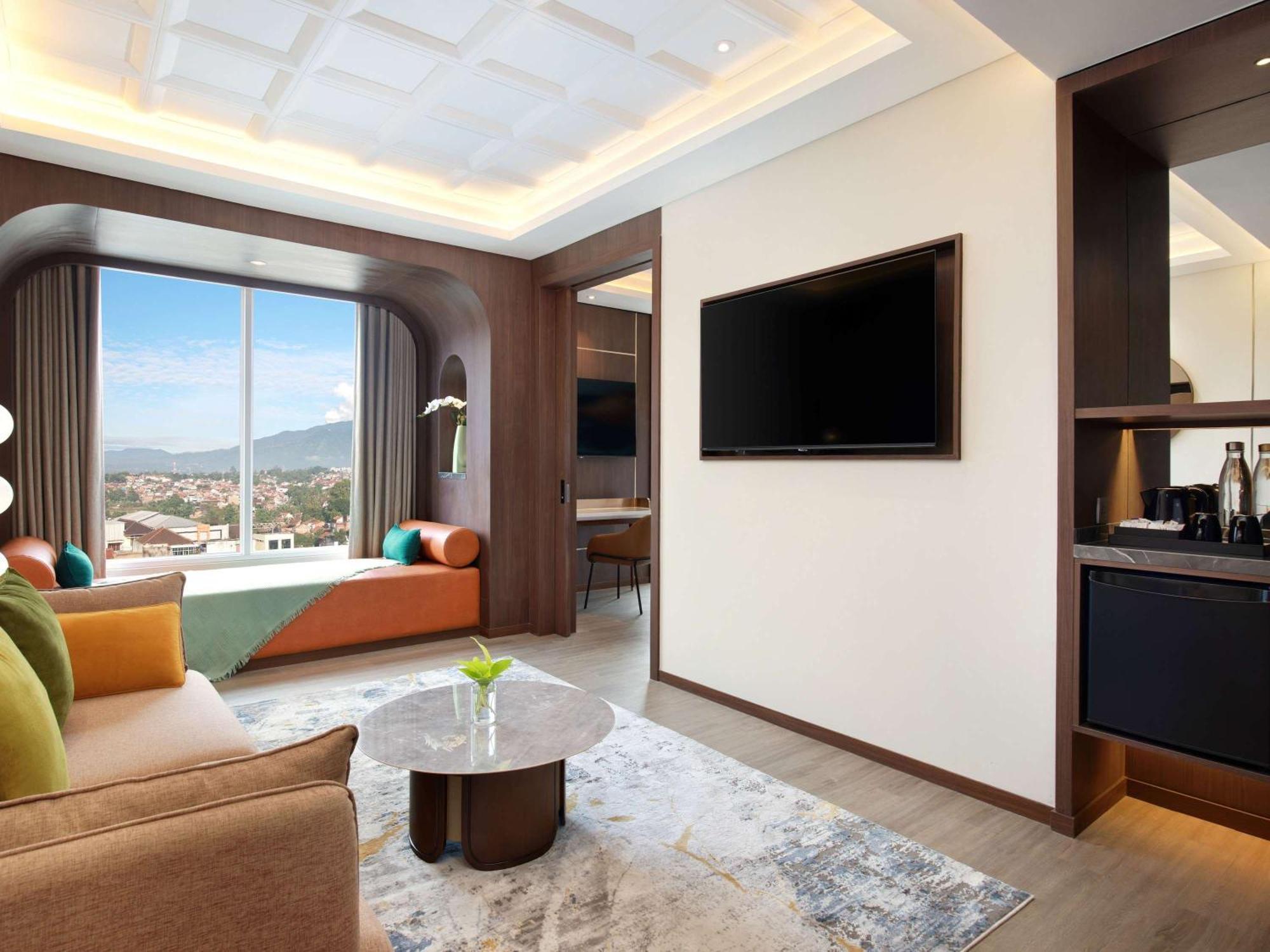 Mercure Garut City Center Екстер'єр фото