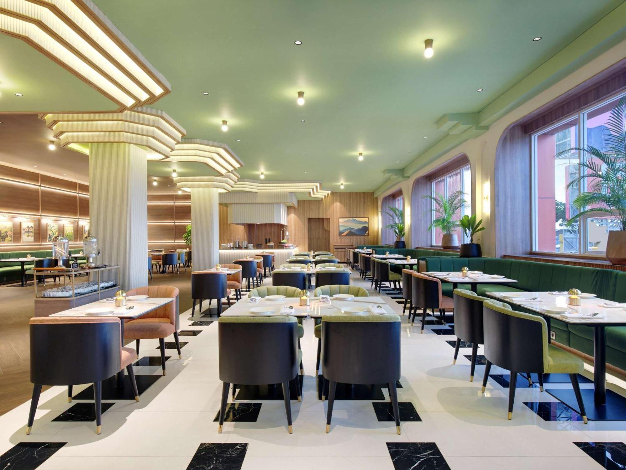 Mercure Garut City Center Екстер'єр фото